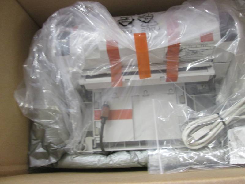 lot 289 image: Fujitsu fi-614PR - scanner imprinte...