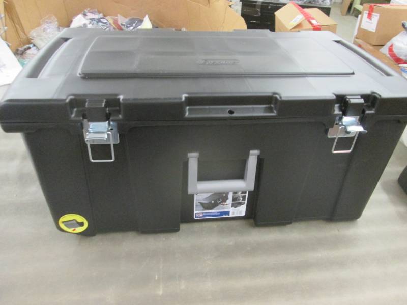 lot 296 image: Sterilite Footlocker 31 14 x 17 5...