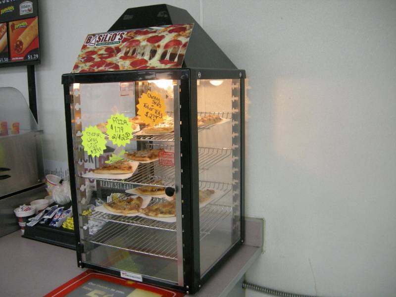 lot 23 image: Wisco Industries Countertop NSF PizzaFood Warmer