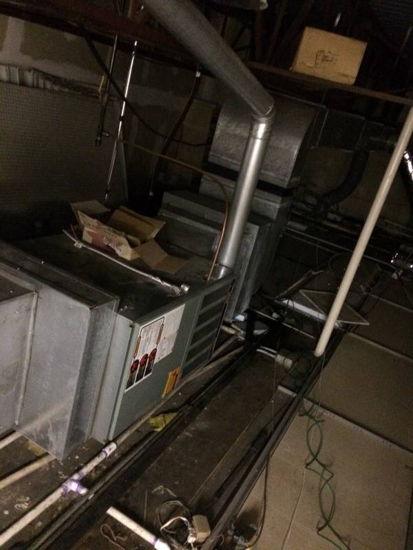 lot 84 image: Store Furnace Setup