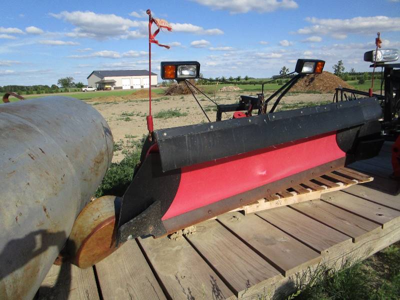 lot 5 image: Western Snow Plow
