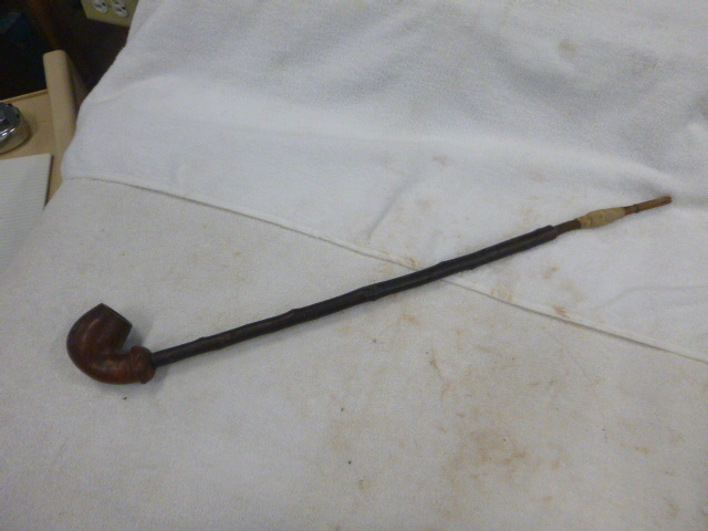lot 36 image: Vintage Pipe