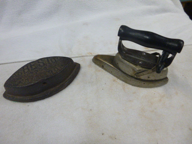 lot 38 image: 2 AntiqueVintage Irons