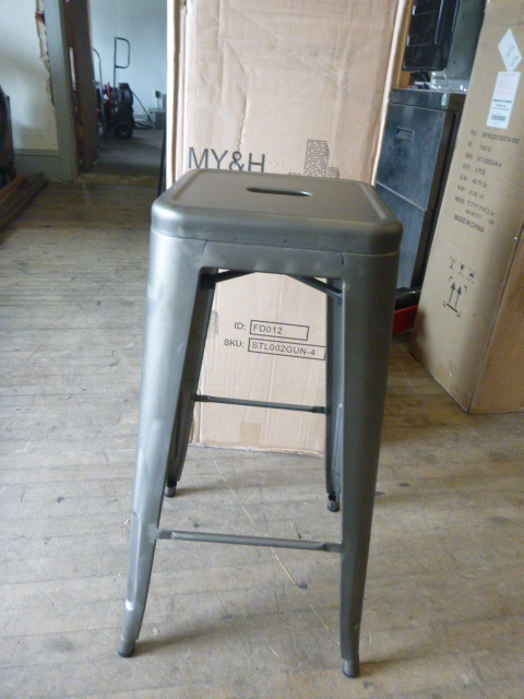 lot 128 image: 4 Brand NEW MY & H Bar Stools