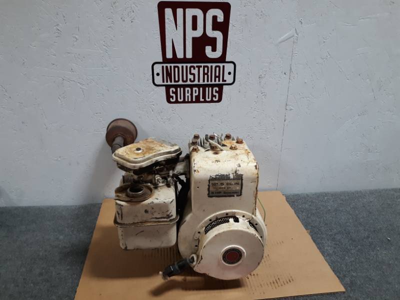 lot 88 image: 1978 Briggs & Stratton 5HP Gas Engine