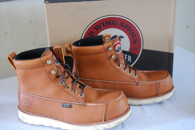 Spotsman 213 Boot and Shoe