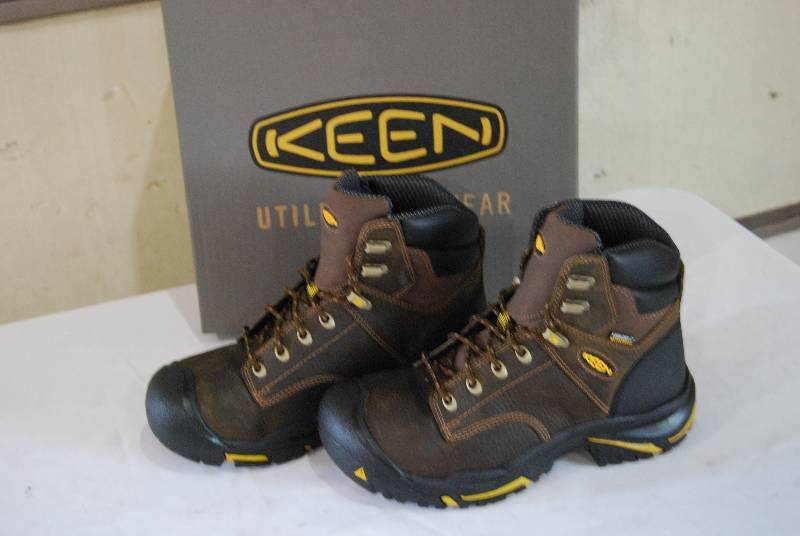 Spotsman 213 Boot and Shoe