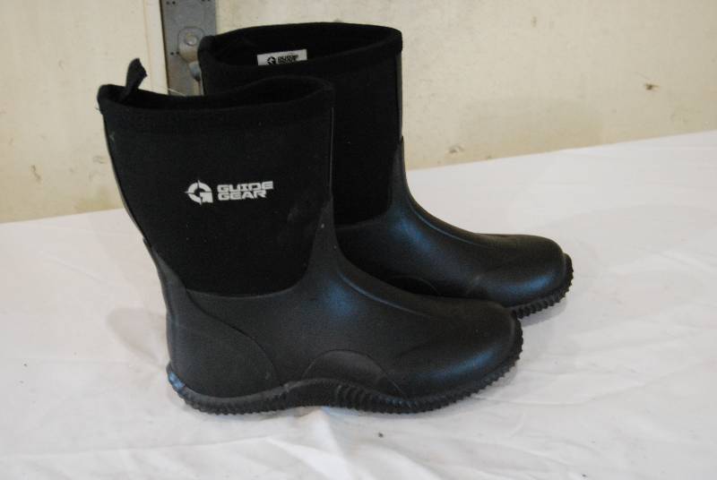 Spotsman 213 Boot and Shoe
