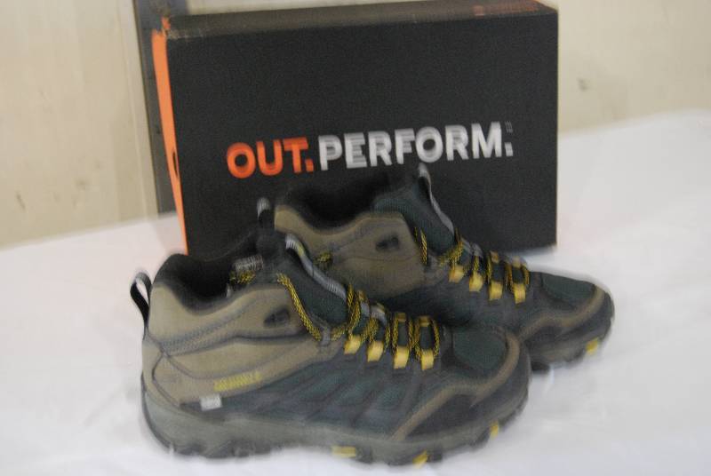 Spotsman 213 Boot and Shoe