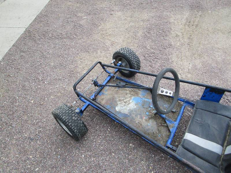 lot 11 image: Go Cart