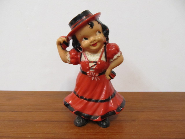 lot 14 image: Working Vintage IRWIN Windup Dancing Girl Toy