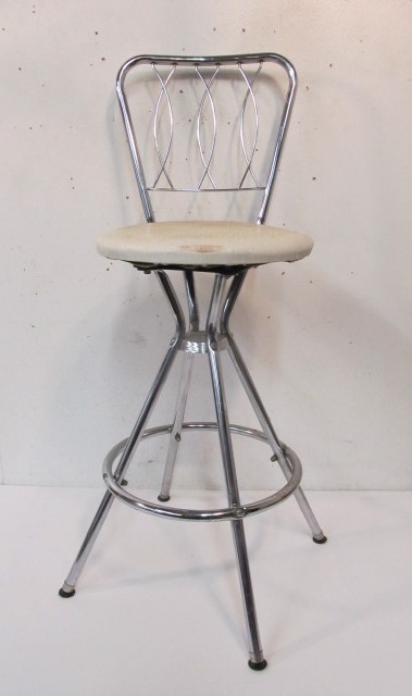 lot 112 image: Vintage Mid Century Atomic Chrome Swivel Stool