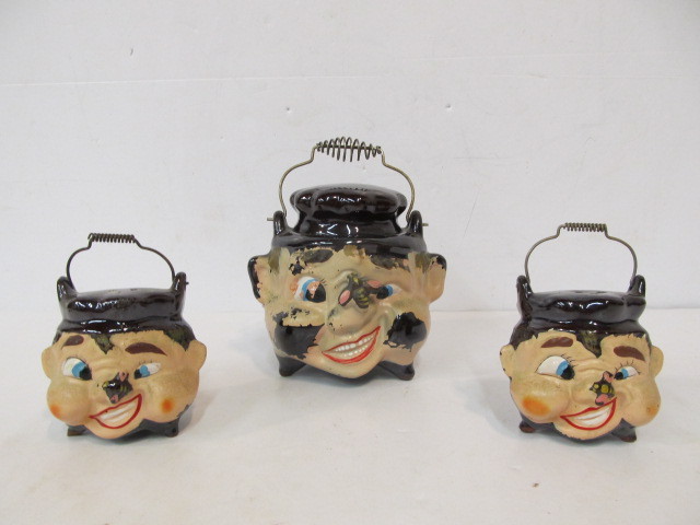 lot 124 image: Vintage 1950s Signed Fly On Nose Salt Pepper & Lidded Jar