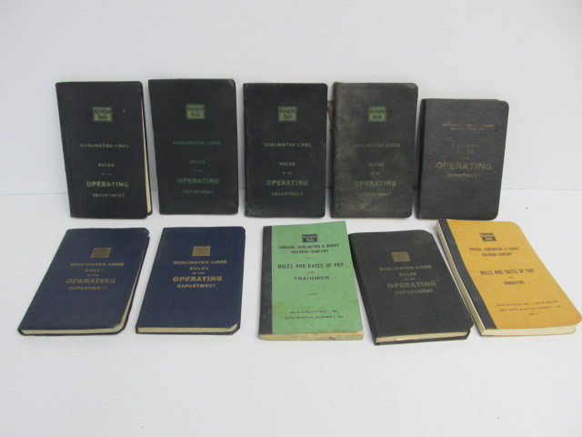 lot 217 image: 10 Vintage BURLINGTON Railroad Guidebooks 
