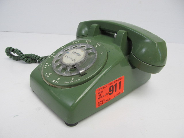 lot 232 image: Vintage Avocado Green Rotary Dial Telephone