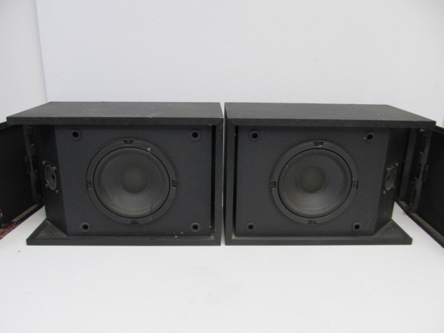 lot 244 image: Working BOSE DirectReflecting 201 Series III Speakers
