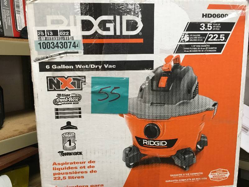 lot 55 image: Ridgid 36683 6 Gallon WetDry Vacuum in good condition