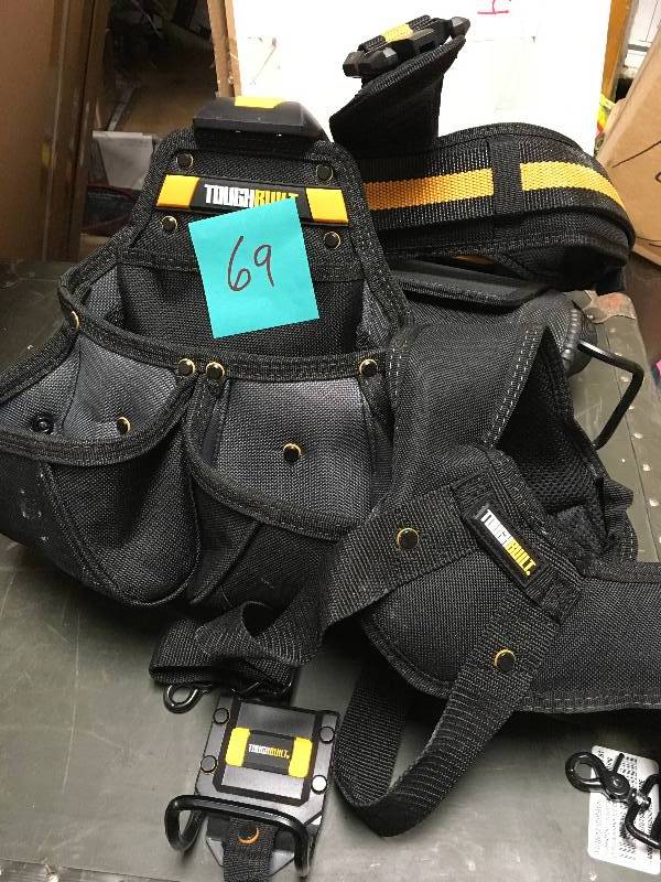 lot 69 image: ToughBuilt Contractor Pouch, Black not used