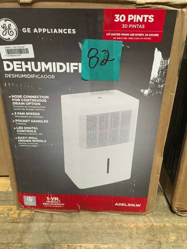 lot 82 image: GE  30 pt. Dehumidifier in good condition