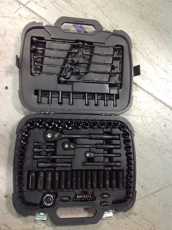 lot 110 image: Husky 14 in., 38 in. and 12 in. Drive 100-Position Universal SAE and Metric Mechanics Tool Set (105-Piece) in good conditions