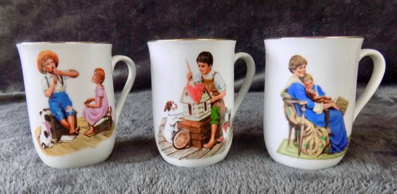 15 Pieces of Vintage Glassware - Very Nice Condition