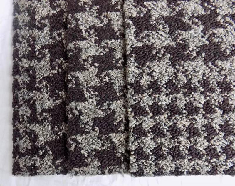 (10 never used) Flor� Collins Cottage - Houndstooth Pattern - Floor Covering