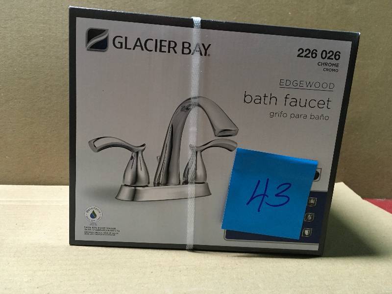 Glacier Bay Edgewood 4 in Centerset Bathroom Faucet 2 Handle Chrome not used