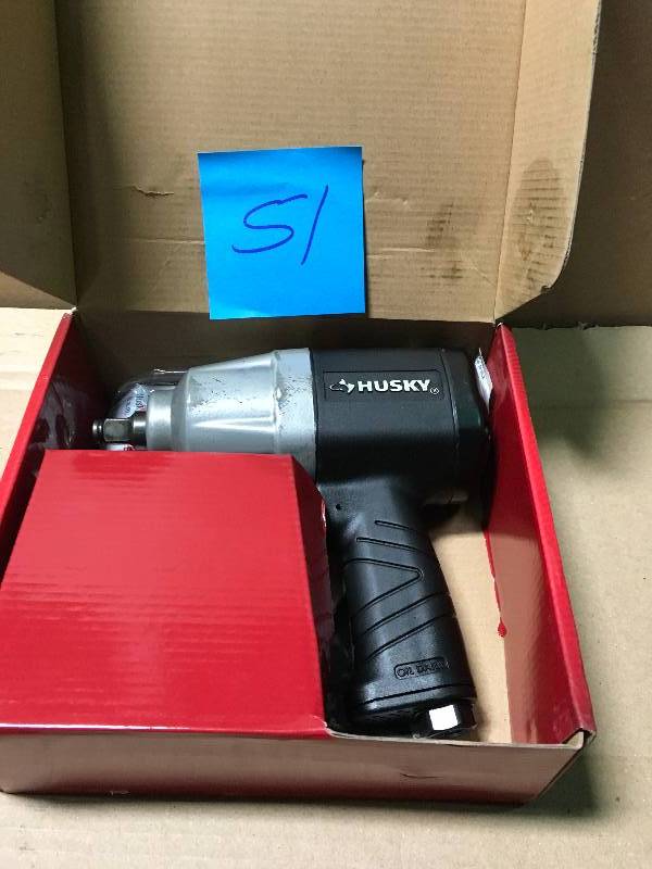 Husky 12 in Impact Wrench 650 FT-LBS used in good condition