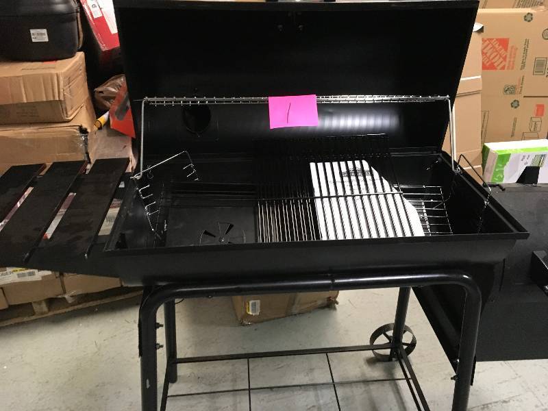 RiverGrille Cattleman 29 in. Charcoal Grill and Smoker small dents and light scratches