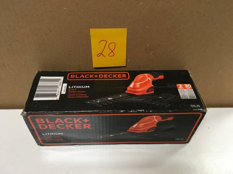 lot 28 image: Black and Decker 2 in 1 Garden Shears not used