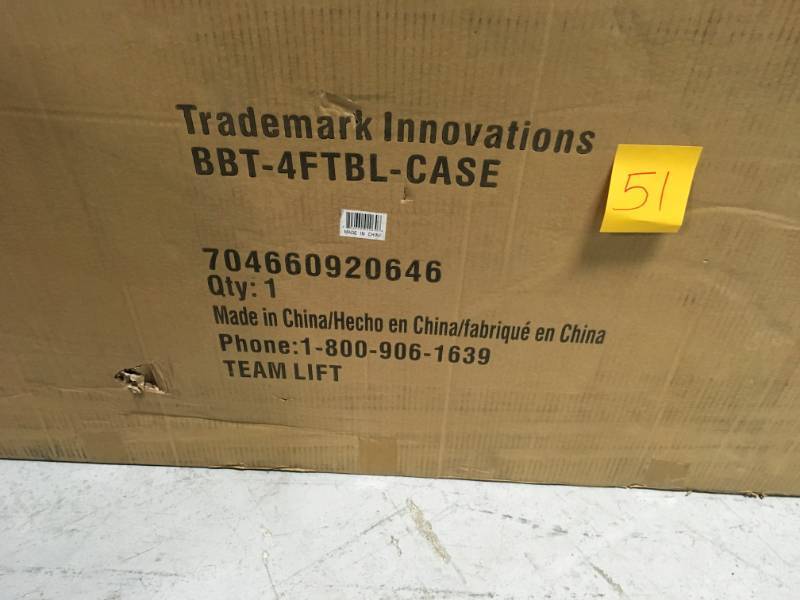 lot 51 image: Trademark Innovations 4 Corn Hole & Bean Bag Toss Set