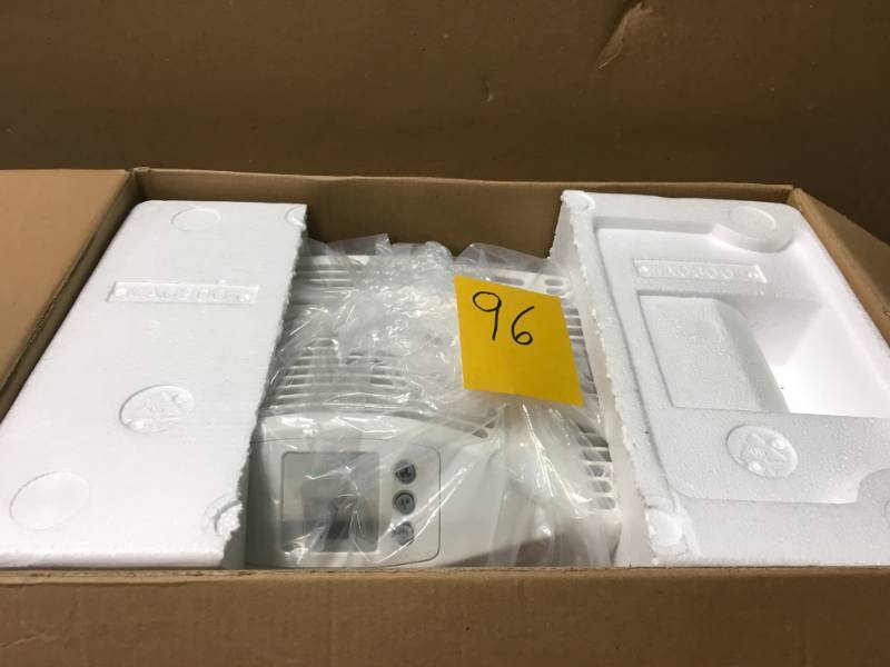 lot 96 image: Air Care Mini Console Humidifier in good condition