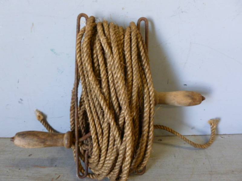 Antique Rope Wind