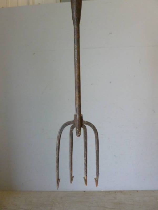 Vintage Spear Head