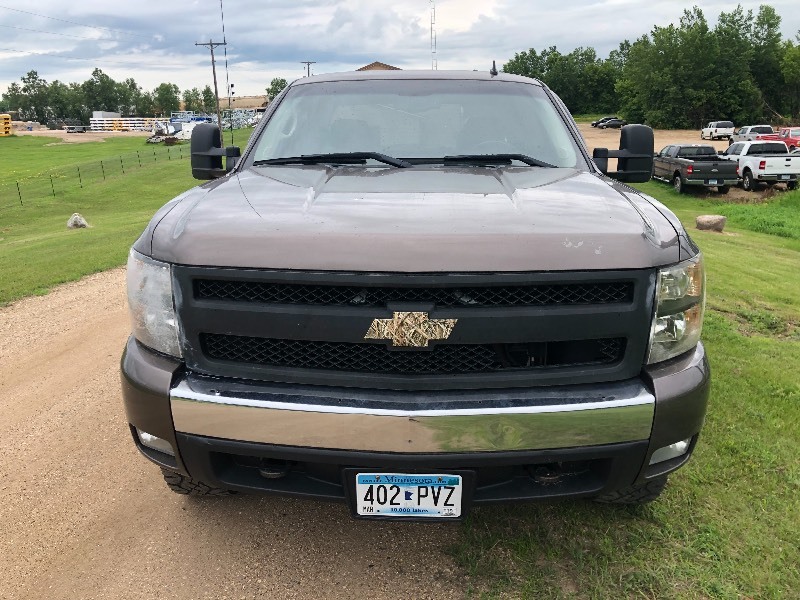 lot 2 image: 2008 CHEVY SILVERADO 1500 4X4 NO RESERVE