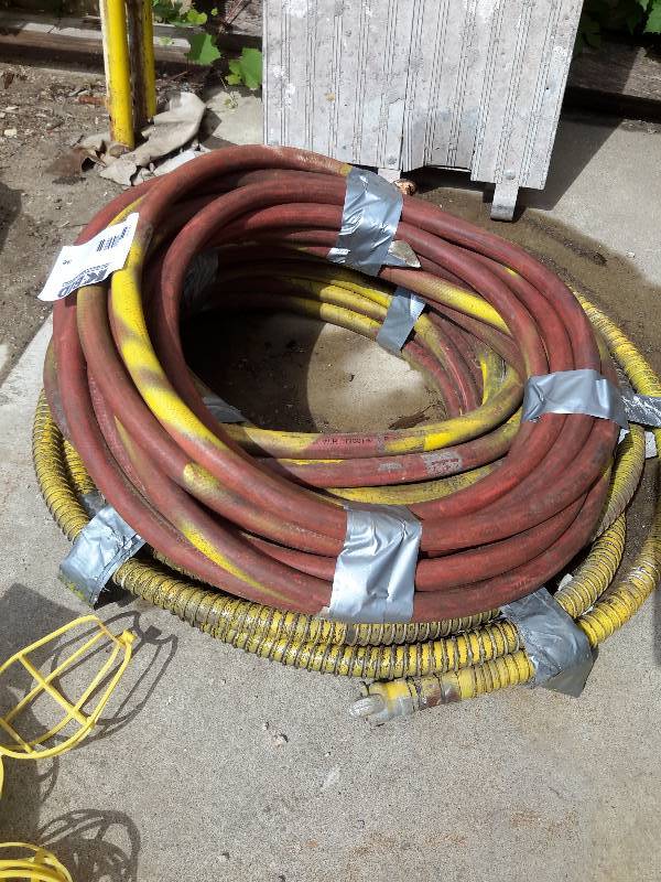 lot 36 image: Chicago Hose