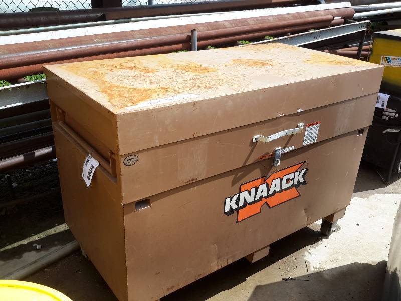 lot 44 image: Knaack, job box  62in x 30 in x 43in