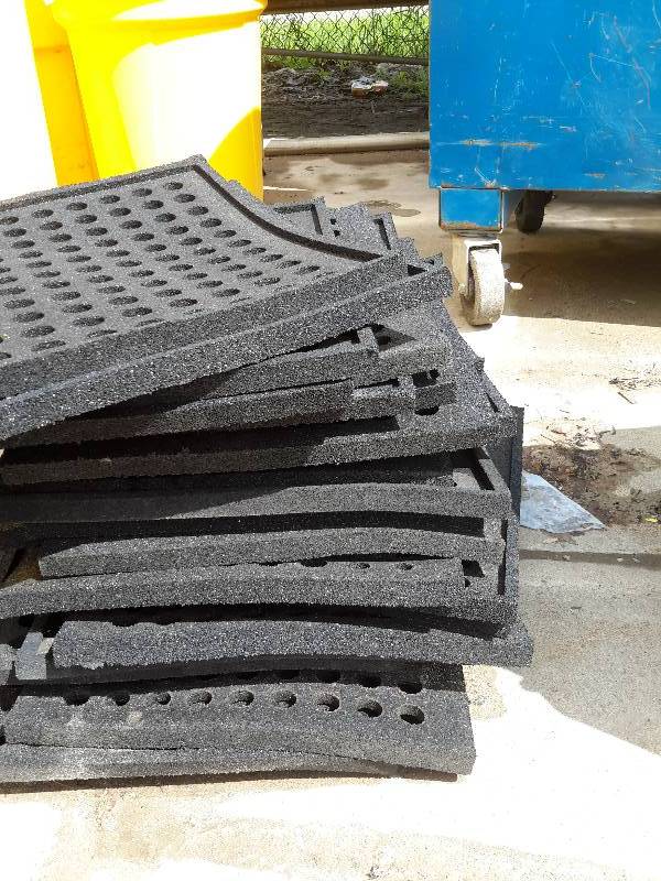 lot 52 image: Rubber Comfort Pads