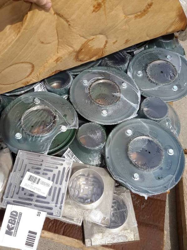 lot 55 image: Lot of drain coversstrainers and sleeves