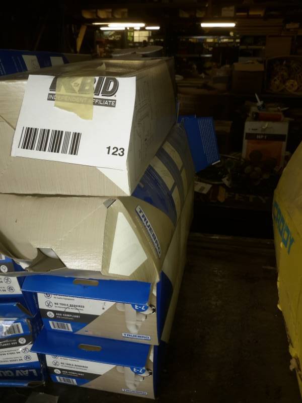 lot 123 image: Lav Guard Pipe Covers