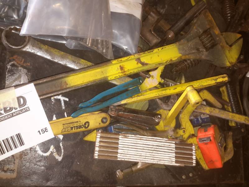lot 158 image: Lot of tools as pictured..