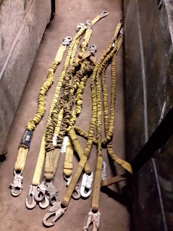 lot 180 image: Lot of Pull sTraps with metal ends..Misc lengthssizes