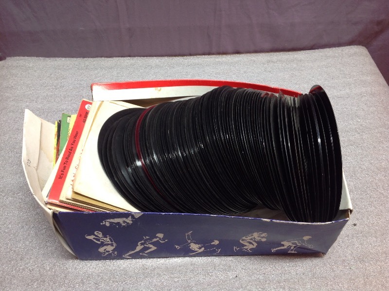 lot 15 image: Box of 45 Records