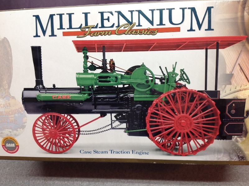 lot 32 image: Case Steam Traction Engine in Box