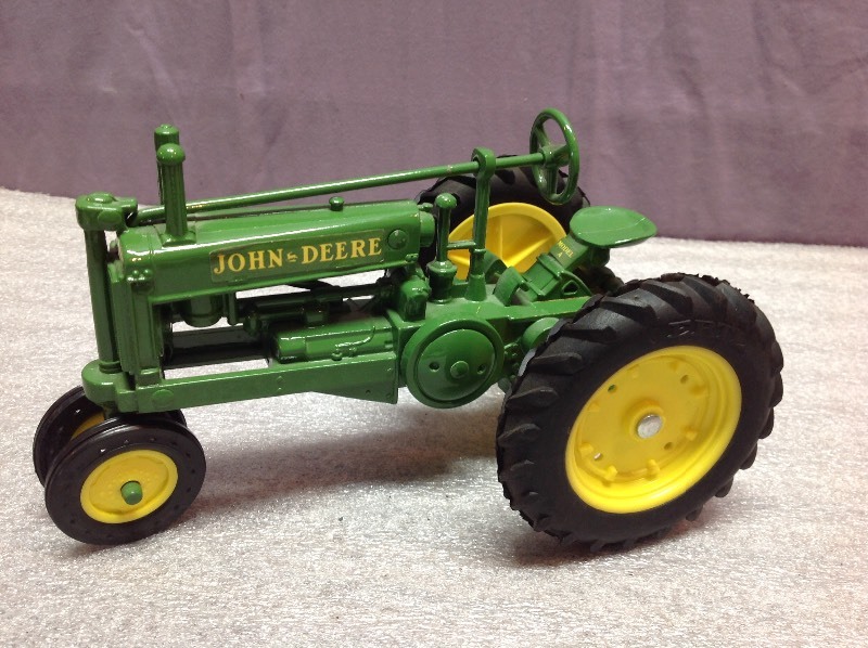 lot 43 image: John Deere Model A Die Cast Tractor