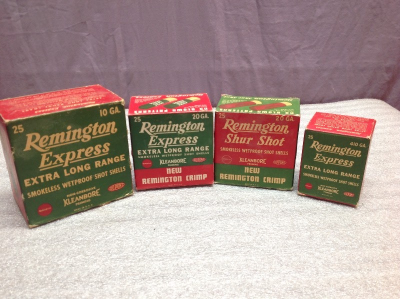lot 64 image: Vintage Remington Shot Shells Boxes