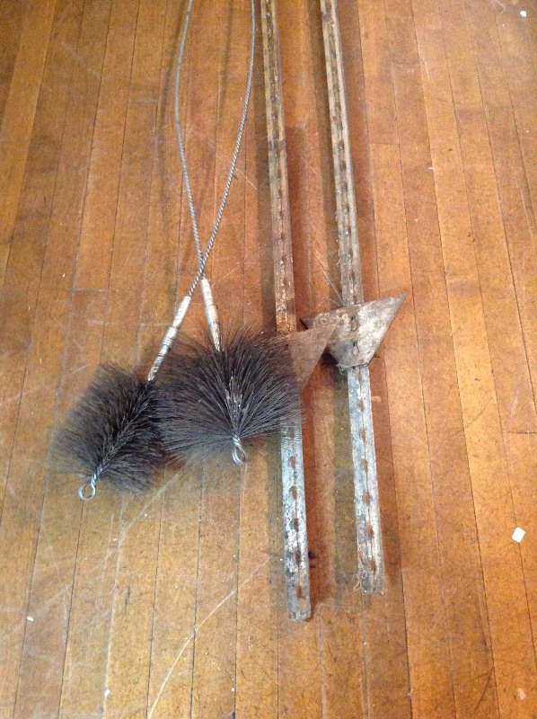 lot 71 image: Steel Posts & Chimney Cleaners