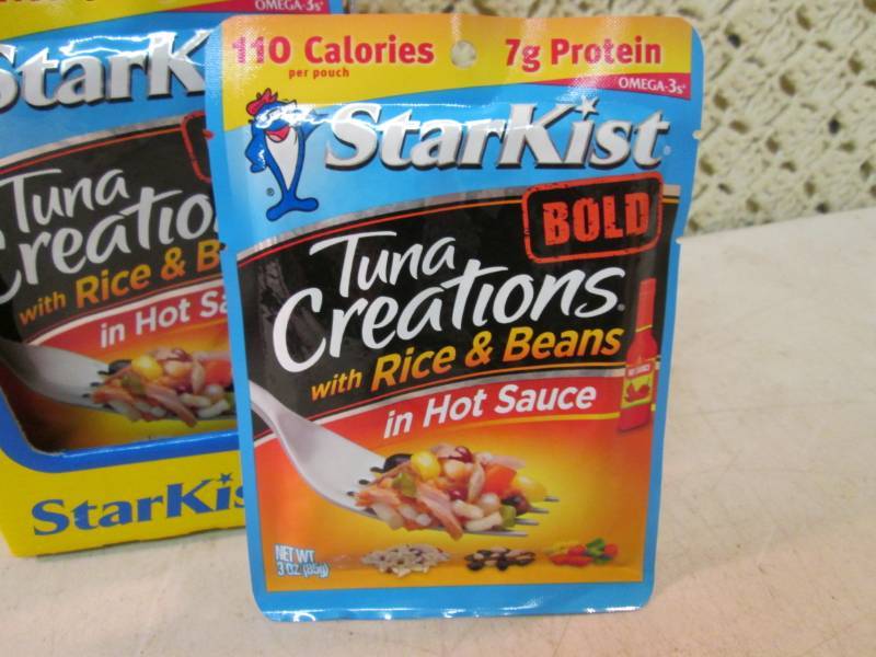lot 79 image: 12 Pouches of Starkist Bold Tuna Cr...