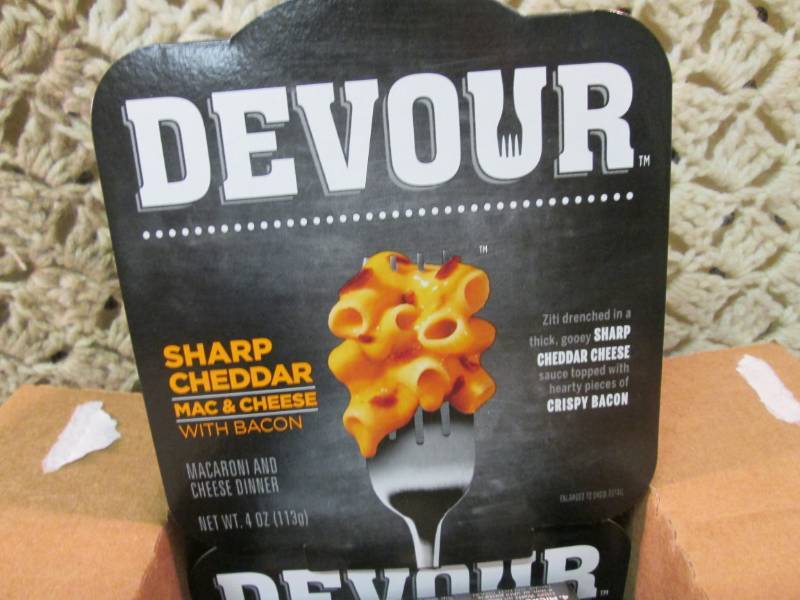lot 97 image: Case of 6 Devour Sharp Cheddar Mac ...