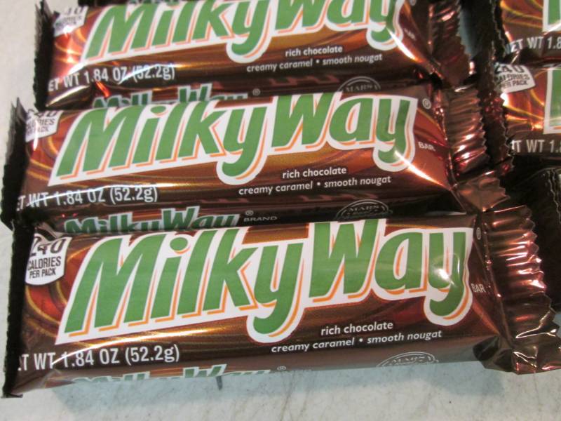 lot 114 image: 12 Milky Way Candy Bars Best by Apr...